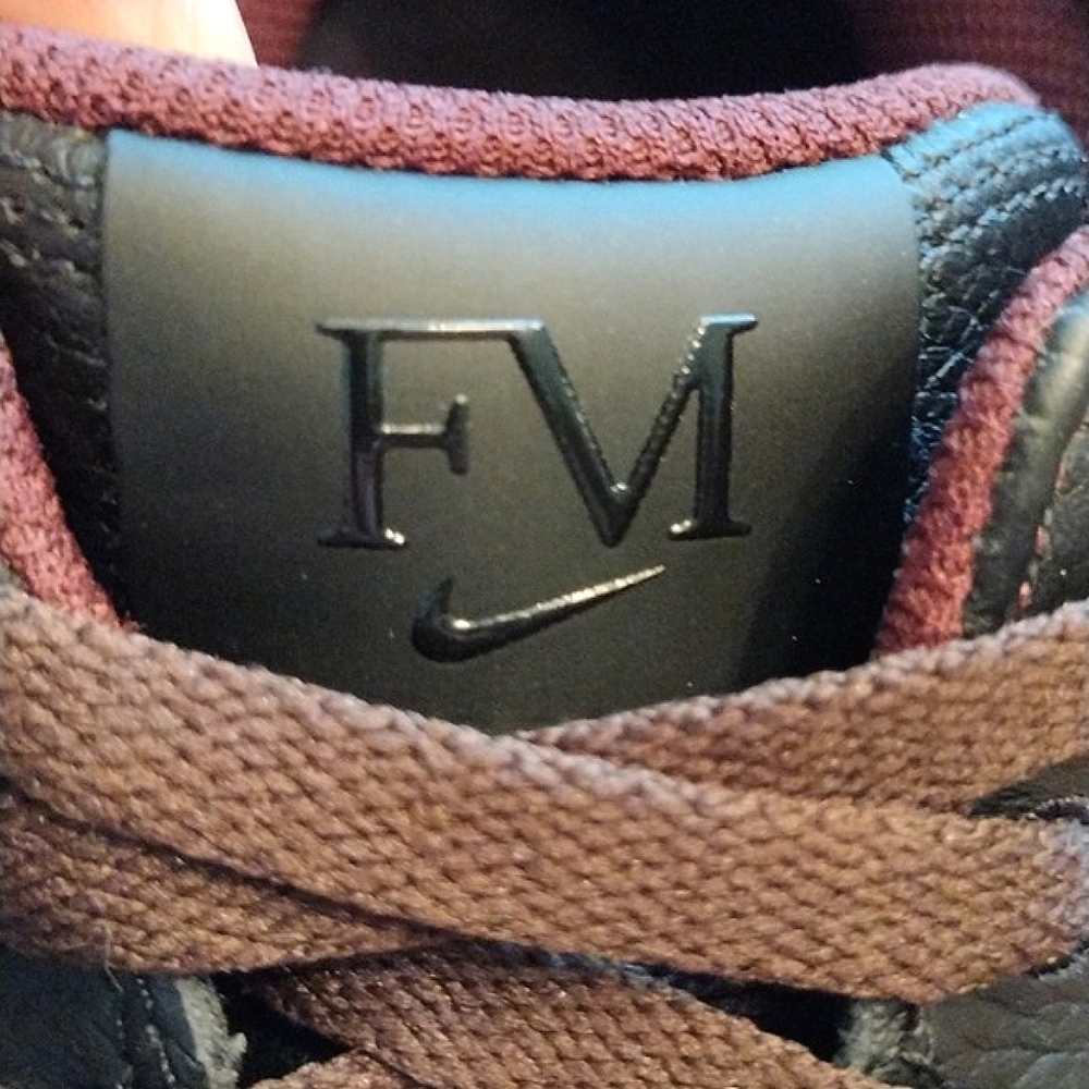 Nike Air Force 1 Low "Future Movement" Leather, Size 9, Black/Burgundy - Picture 10 of 11
